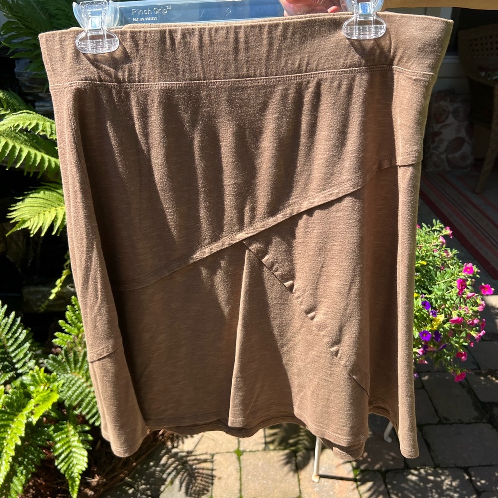 Horny Toad Skirt